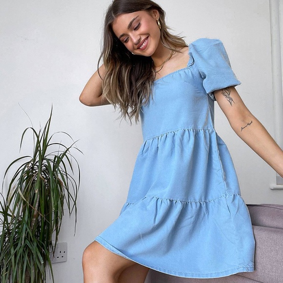 Puff Sleeve Tiered Dress in Denim Chambray - Picture 4 of 10